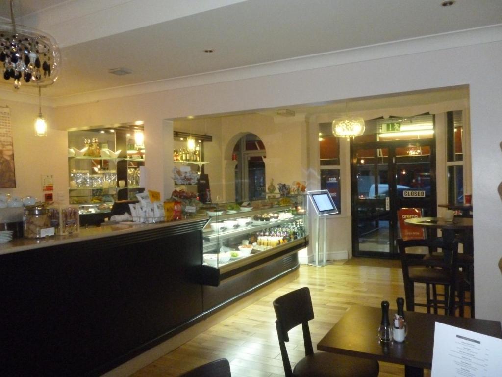 Thameside Hotel Reading Buitenkant foto