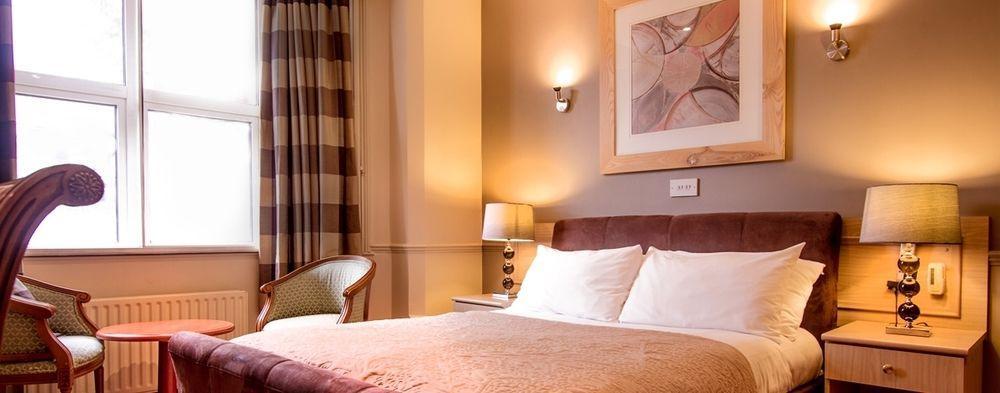 Thameside Hotel Reading Buitenkant foto